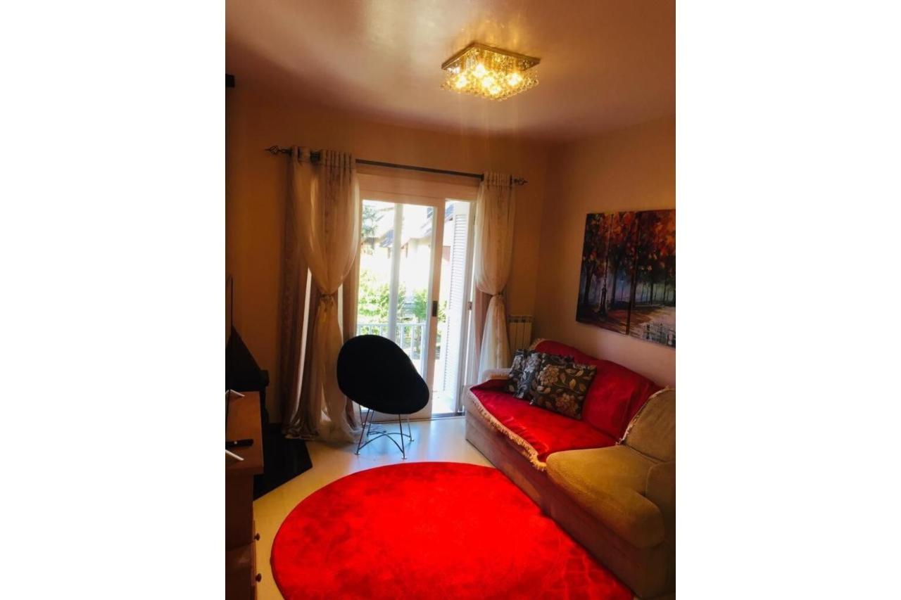 Apartamento Duplex De Gramado By Cia Da Temporada Eksteriør bilde
